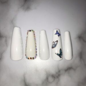 GEL- White butterfly/bling press on nails